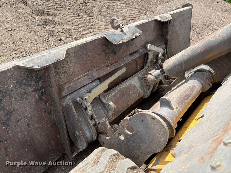 image for item EW2103 2012 Volvo MCT135C tracked skid steer loader