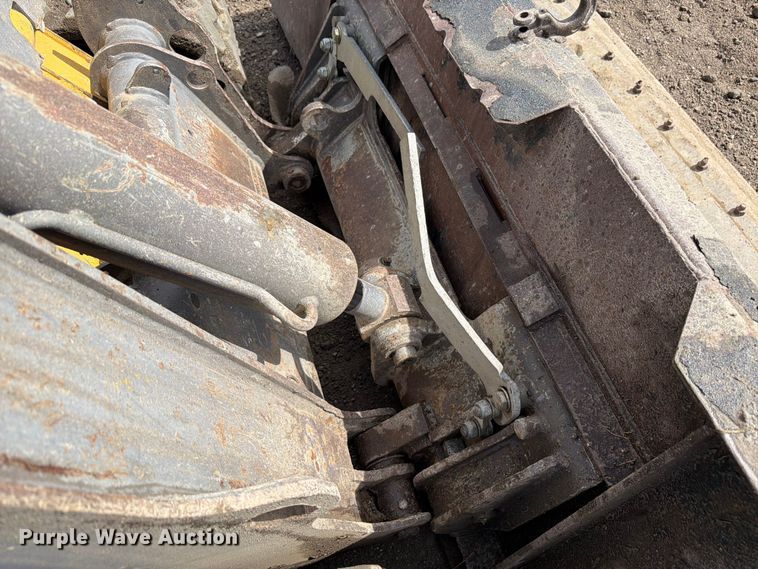 image for item EW2103 2012 Volvo MCT135C tracked skid steer loader