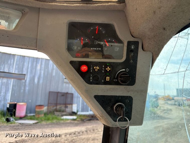 image for item EW2103 2012 Volvo MCT135C tracked skid steer loader
