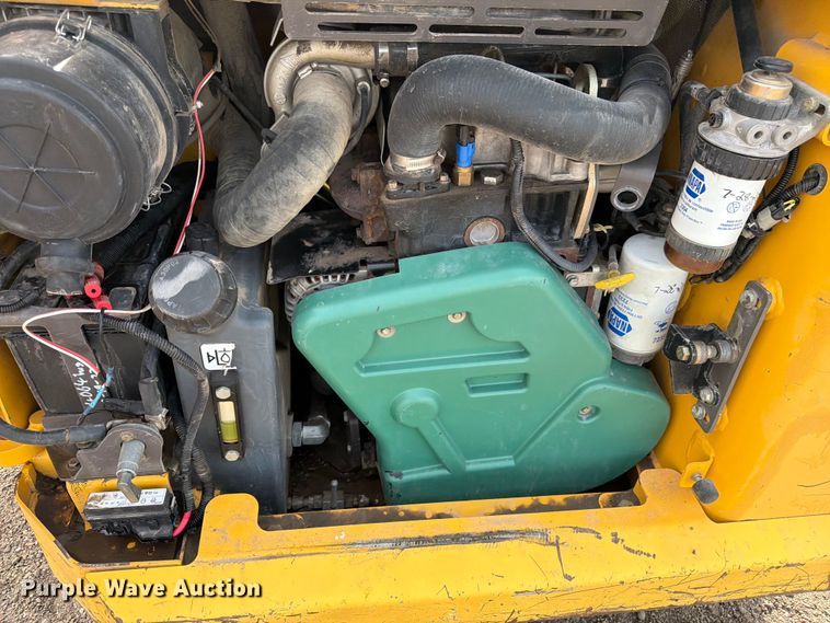 image for item EW2103 2012 Volvo MCT135C tracked skid steer loader