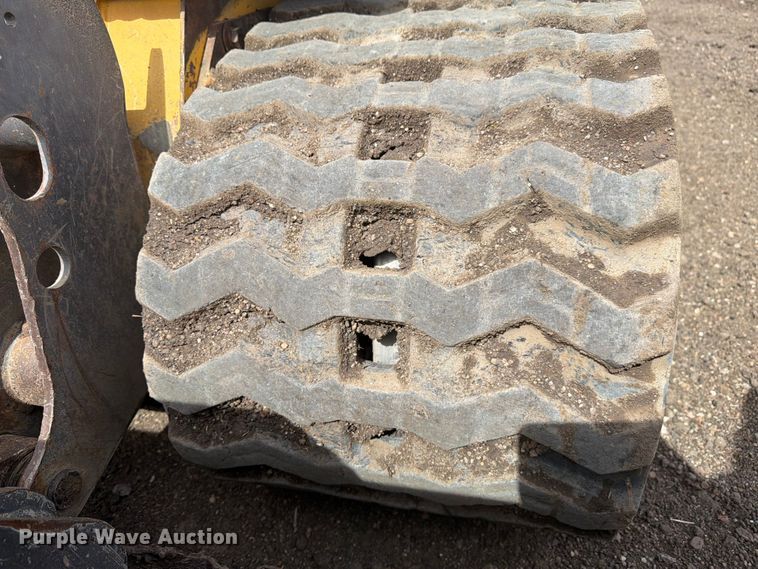 image for item EW2103 2012 Volvo MCT135C tracked skid steer loader