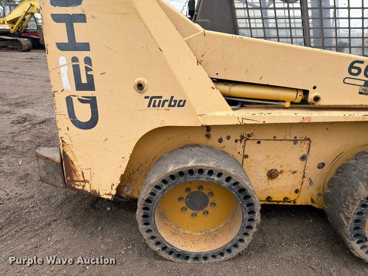 image for item EW2104 1997 GEHL SL6635 skid steer loader