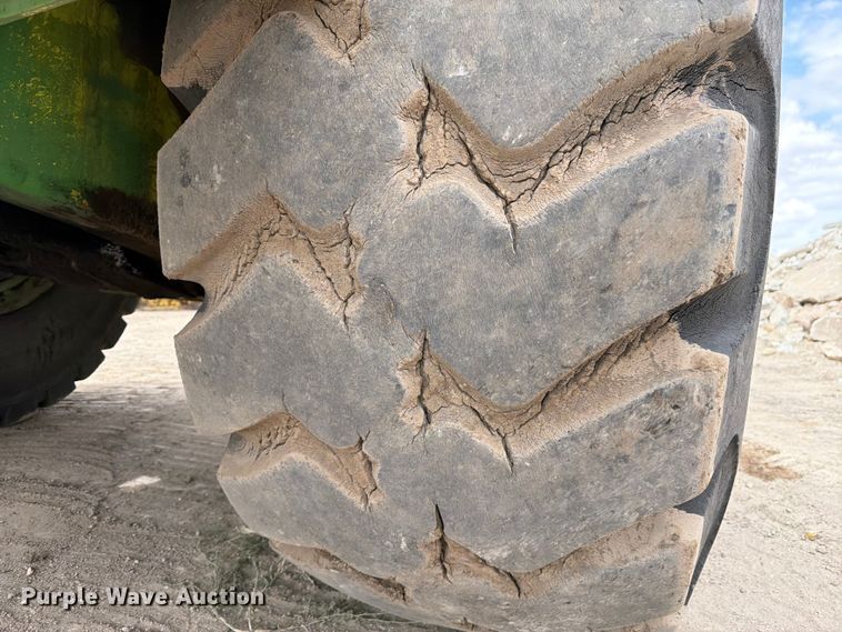 image for item EW2105 1967 Terex 17U0T conventional scraper 