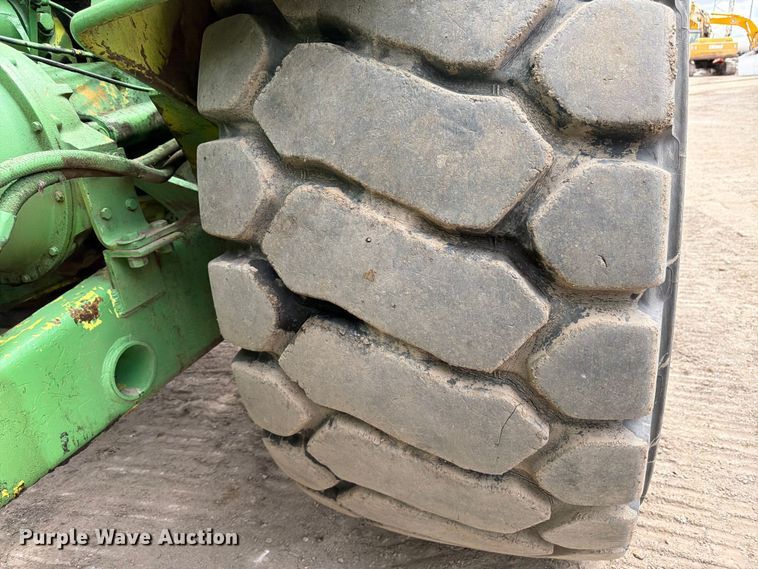 image for item EW2105 1967 Terex 17U0T conventional scraper 