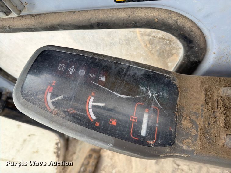 image for item EW2106 1994 John Deere 790ELC excavator