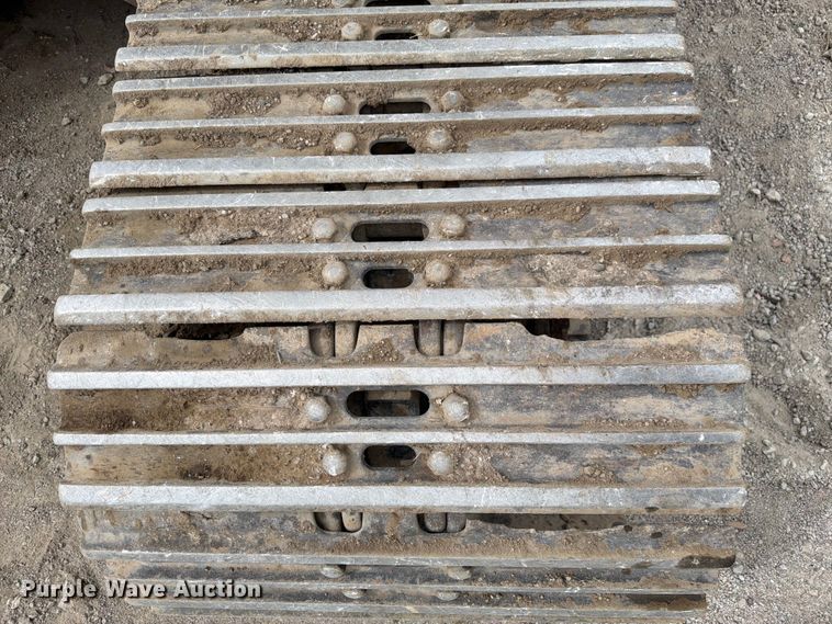 image for item EW2106 1994 John Deere 790ELC excavator