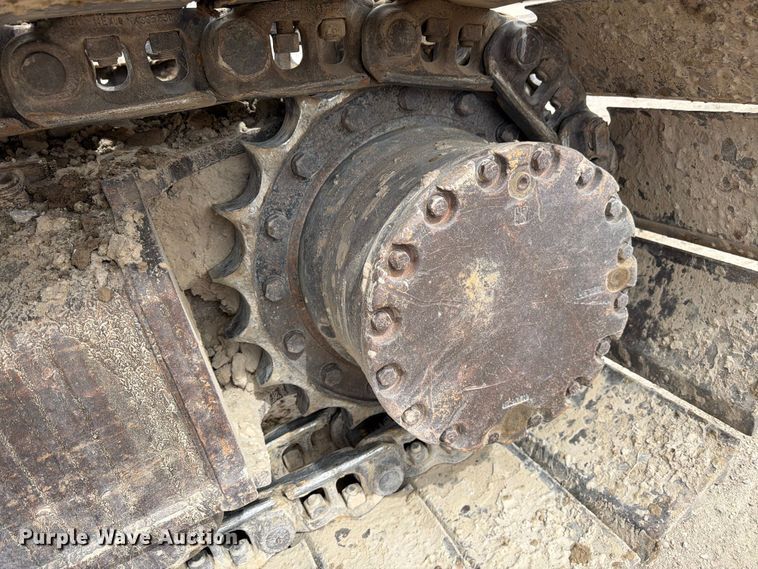 image for item EW2106 1994 John Deere 790ELC excavator