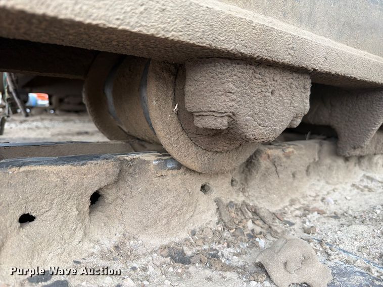 image for item EW2110 Kobelco SK200LC excavator