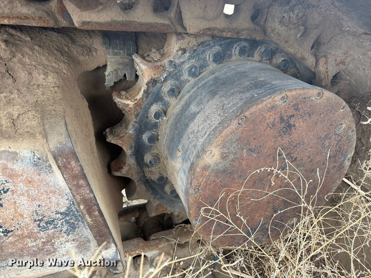 image for item EW2110 Kobelco SK200LC excavator