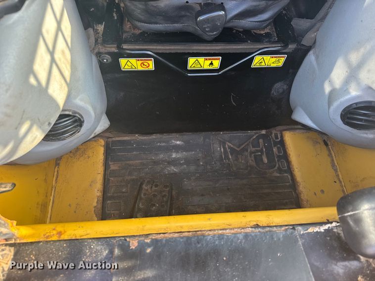 image for item EW4820 2012 Caterpillar 259 B3 tracked skid steer loader