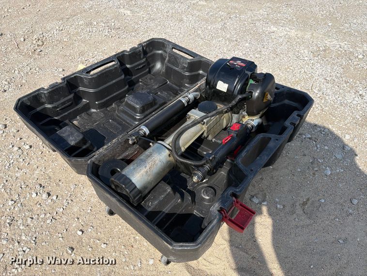 image for item EX5500 Titan Post Drivers post driver