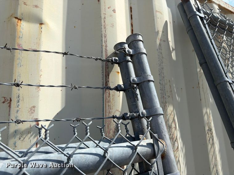 image for item EX5502 Chain link fence