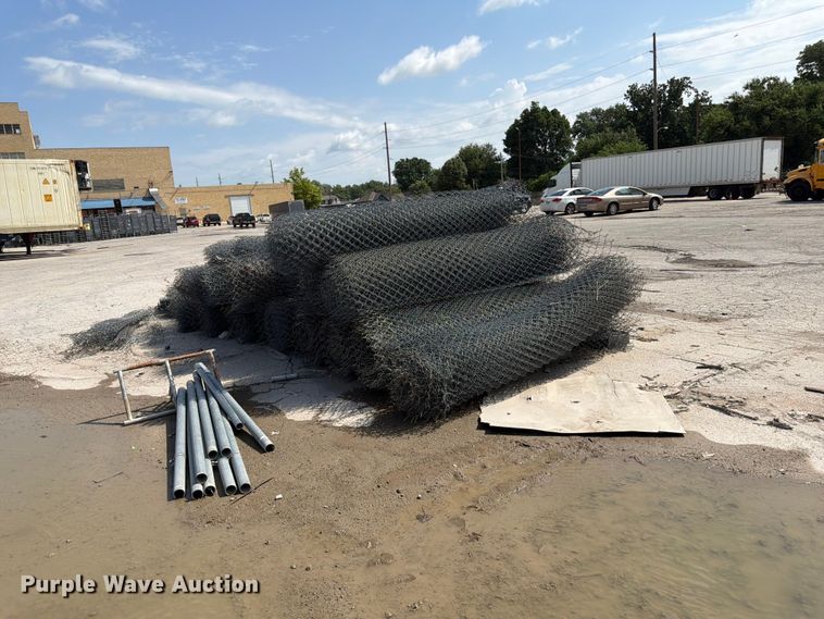 image for item EX5502 Chain link fence