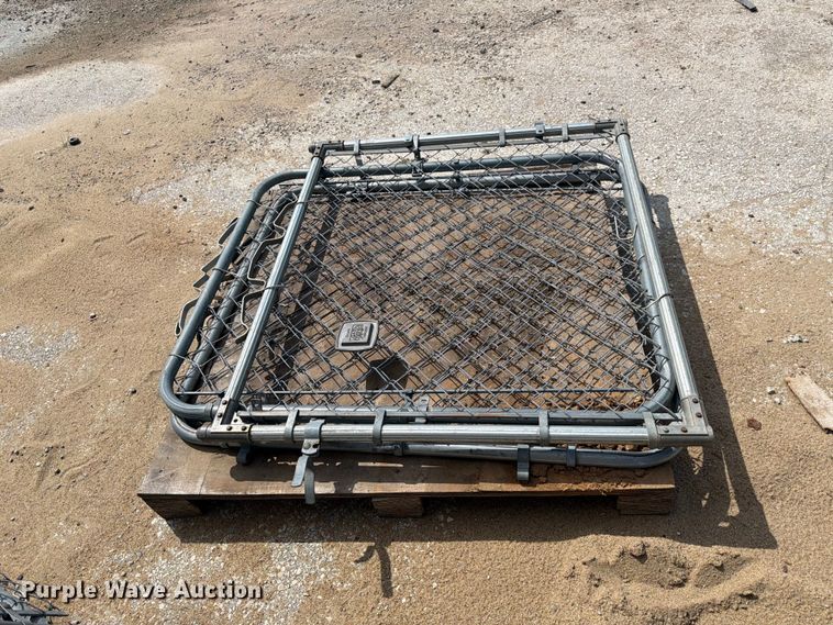image for item EX5502 Chain link fence