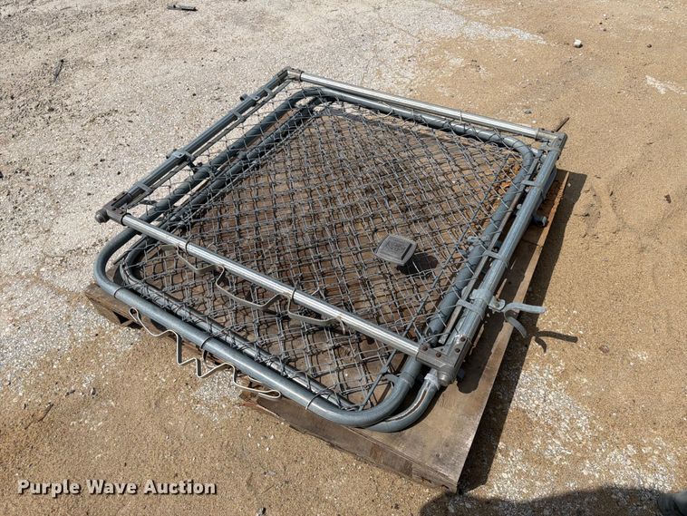 image for item EX5502 Chain link fence