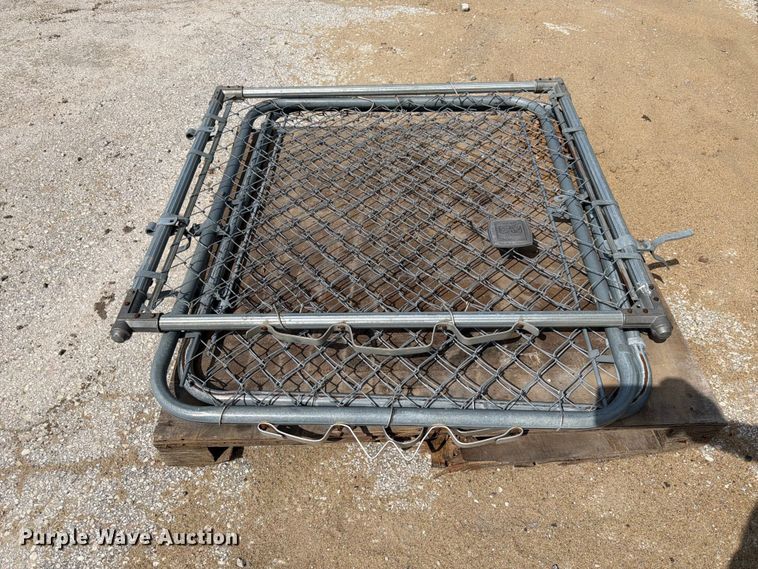image for item EX5502 Chain link fence