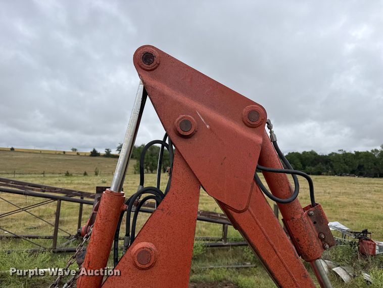 image for item FB6658 2004 Ditch Witch 3700DD trencher