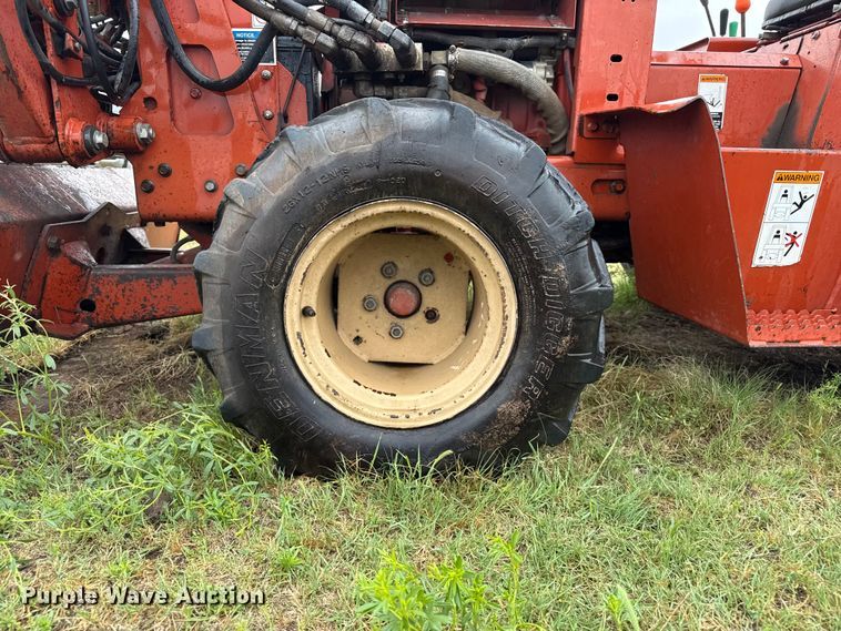 image for item FB6658 2004 Ditch Witch 3700DD trencher