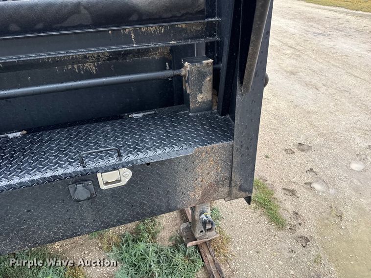 image for item FB6659 2017 Maxey Trailers Mfg Maxxd 83