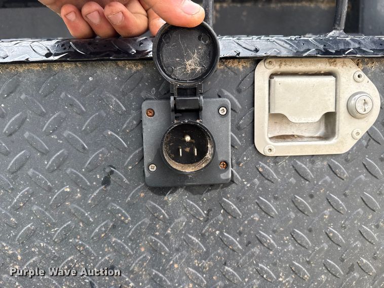 image for item FB6659 2017 Maxey Trailers Mfg Maxxd 83