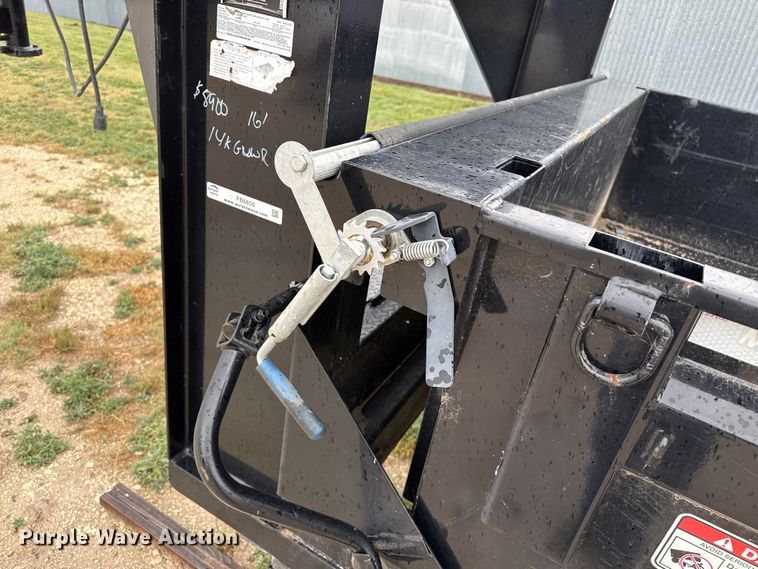 image for item FB6659 2017 Maxey Trailers Mfg Maxxd 83