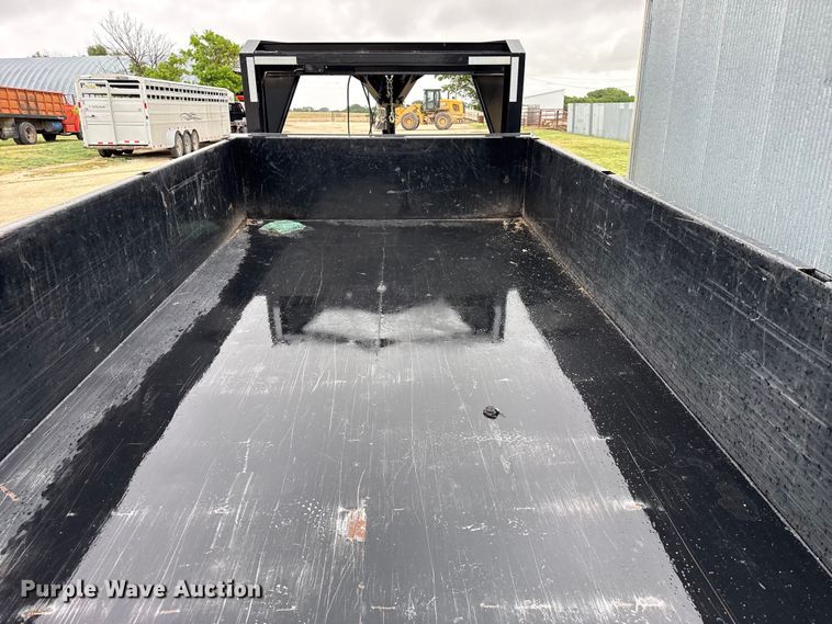 image for item FB6659 2017 Maxey Trailers Mfg Maxxd 83