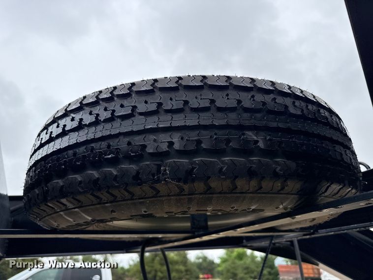 image for item FB6659 2017 Maxey Trailers Mfg Maxxd 83