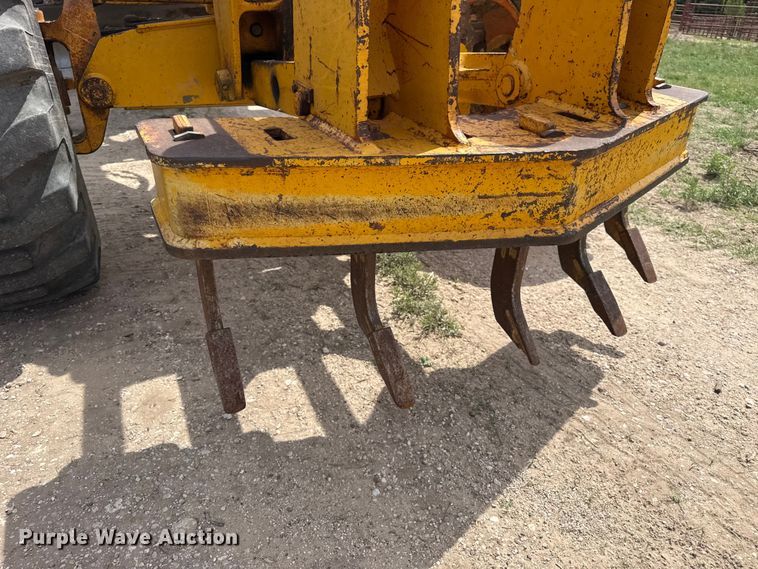 image for item FB6732 1991 John Deere 770B-H motor grader