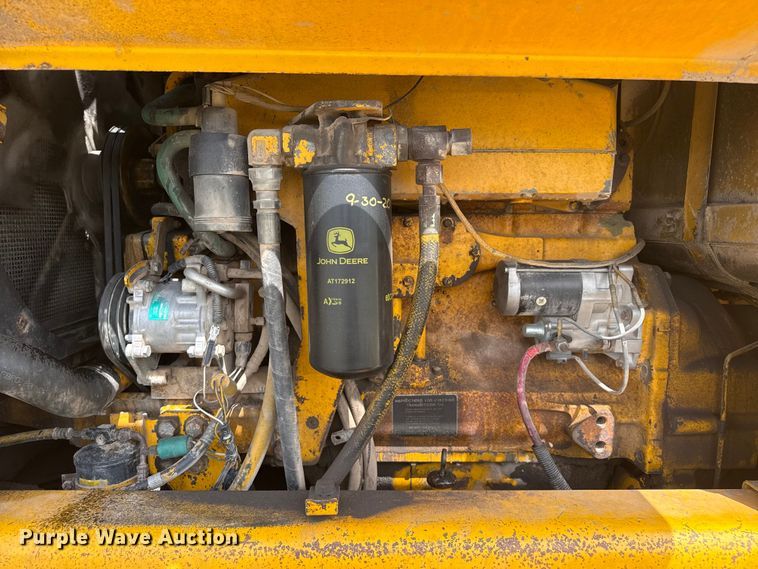 image for item FB6732 1991 John Deere 770B-H motor grader