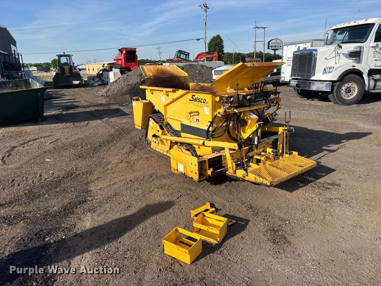 image for item FB7440 2018 Salsco Track Paver TP44-TD paver