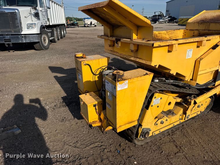 image for item FB7440 2018 Salsco Track Paver TP44-TD paver
