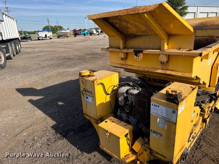image for item FB7440 2018 Salsco Track Paver TP44-TD paver