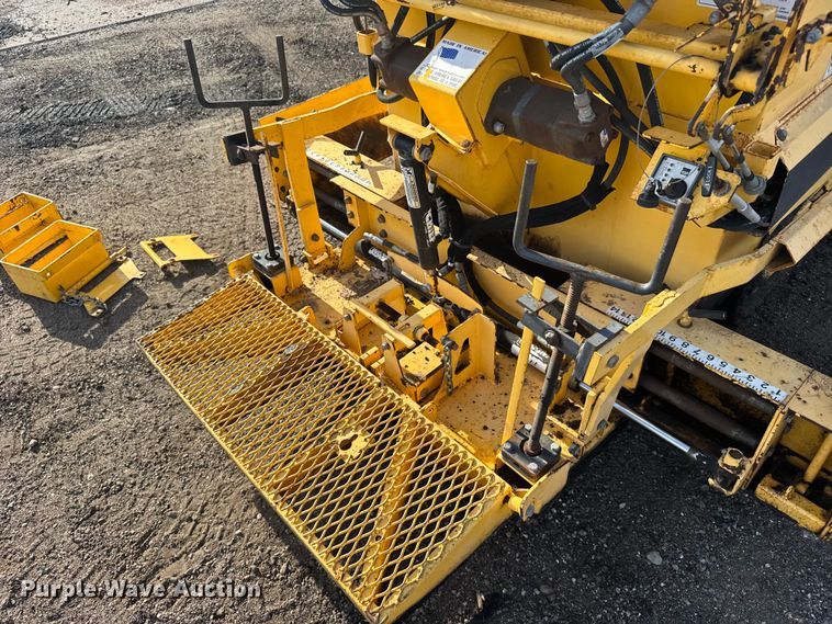 image for item FB7440 2018 Salsco Track Paver TP44-TD paver