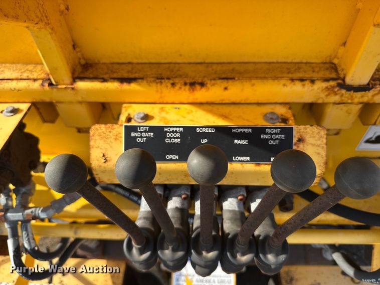 image for item FB7440 2018 Salsco Track Paver TP44-TD paver