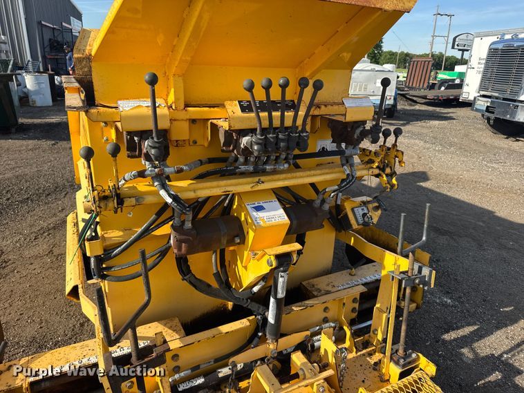 image for item FB7440 2018 Salsco Track Paver TP44-TD paver