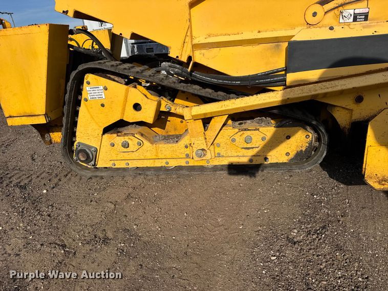 image for item FB7440 2018 Salsco Track Paver TP44-TD paver