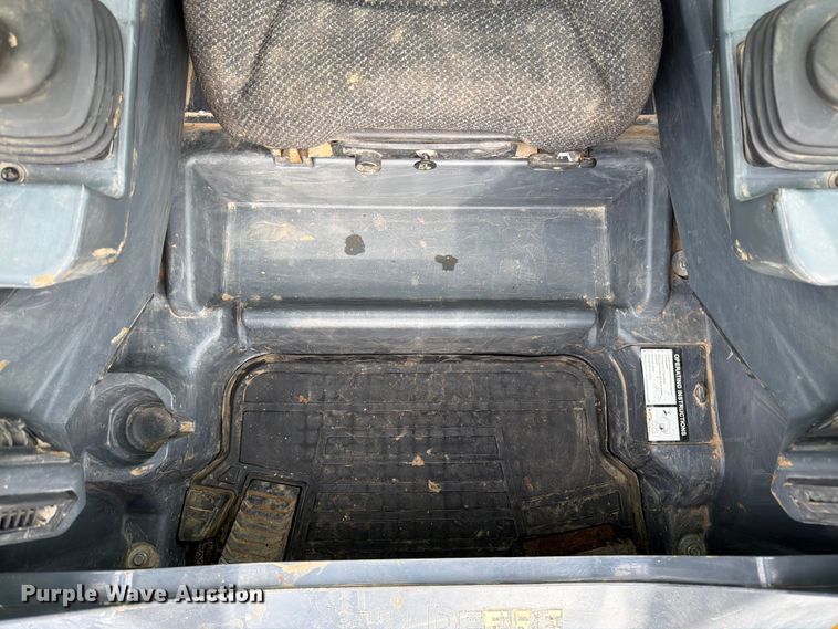 image for item FB7455 2020 John Deere 333G tracked skid steer loader