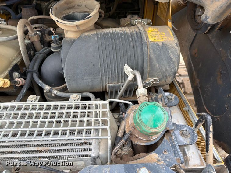 image for item FB7455 2020 John Deere 333G tracked skid steer loader