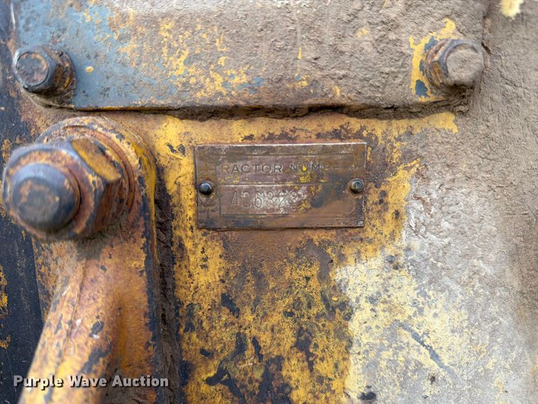 image for item FB7462 Caterpillar RD4 dozer
