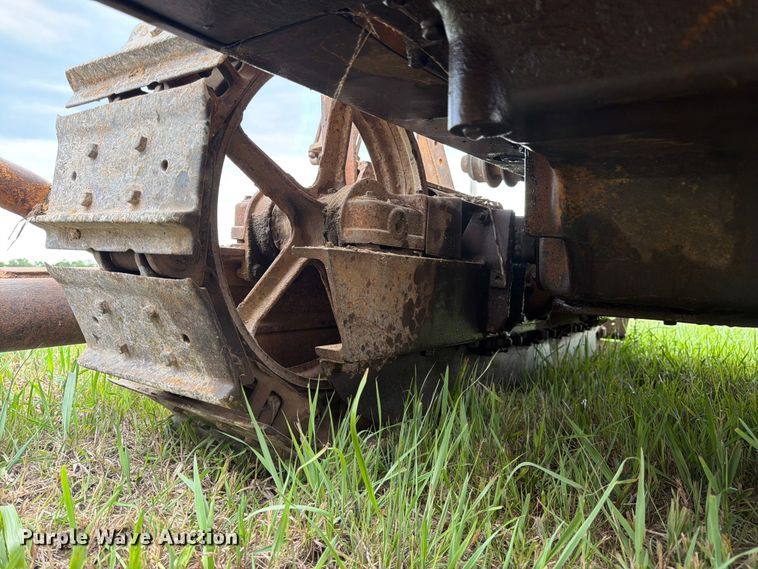 image for item FB7462 Caterpillar RD4 dozer