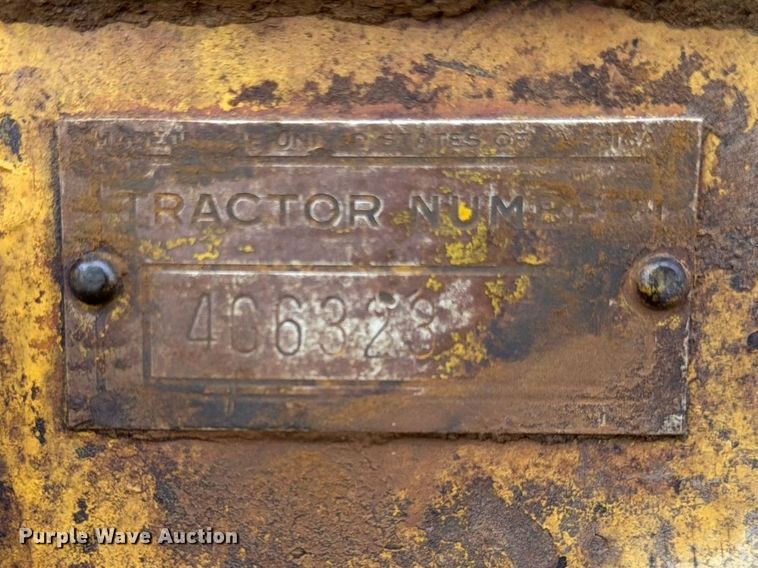 image for item FB7462 Caterpillar RD4 dozer