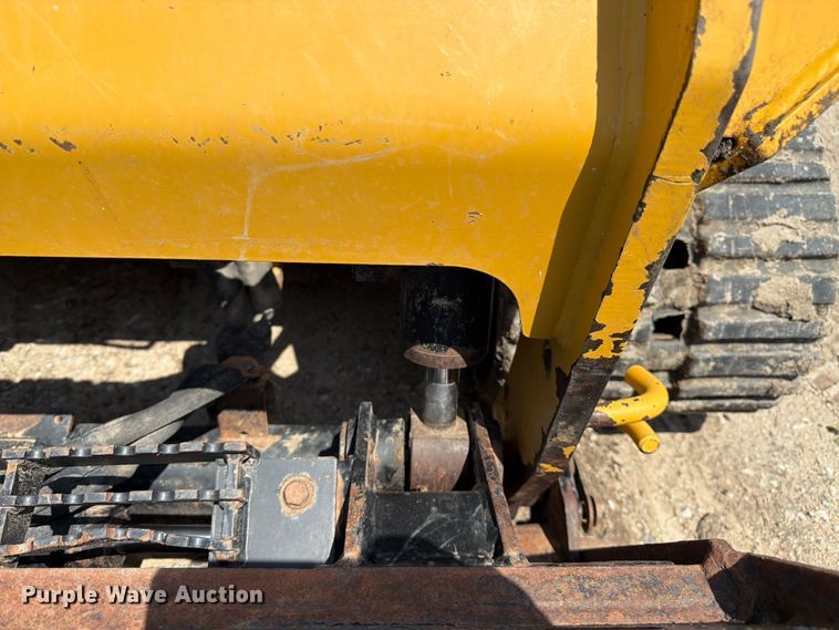 image for item FB7464 2017 Caterpillar 249D tracked skid steer loader