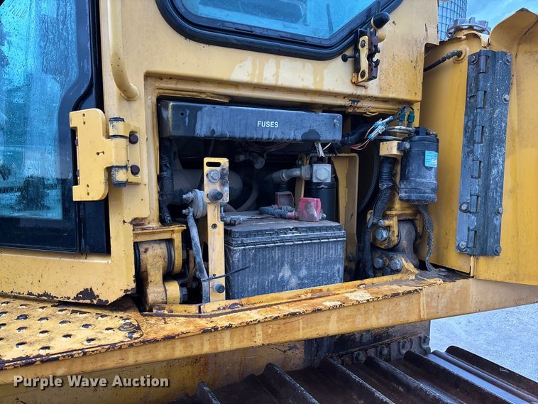 image for item FC1639 2001 John Deere 850C LGP dozer
