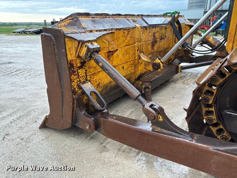 image for item FC1639 2001 John Deere 850C LGP dozer
