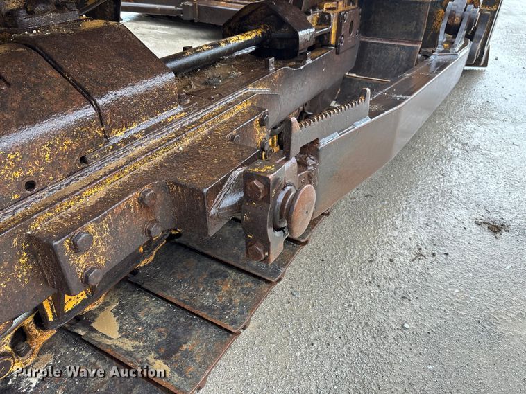 image for item FC1639 2001 John Deere 850C LGP dozer