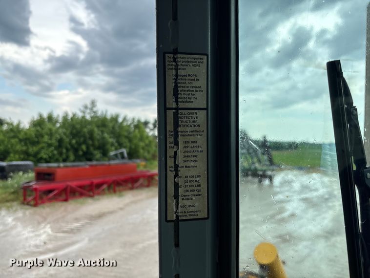 image for item FC1639 2001 John Deere 850C LGP dozer