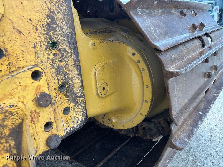 image for item FC1639 2001 John Deere 850C LGP dozer