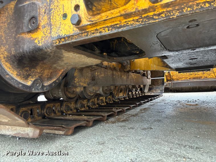 image for item FC1639 2001 John Deere 850C LGP dozer