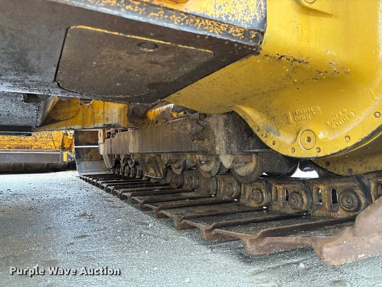 image for item FC1639 2001 John Deere 850C LGP dozer