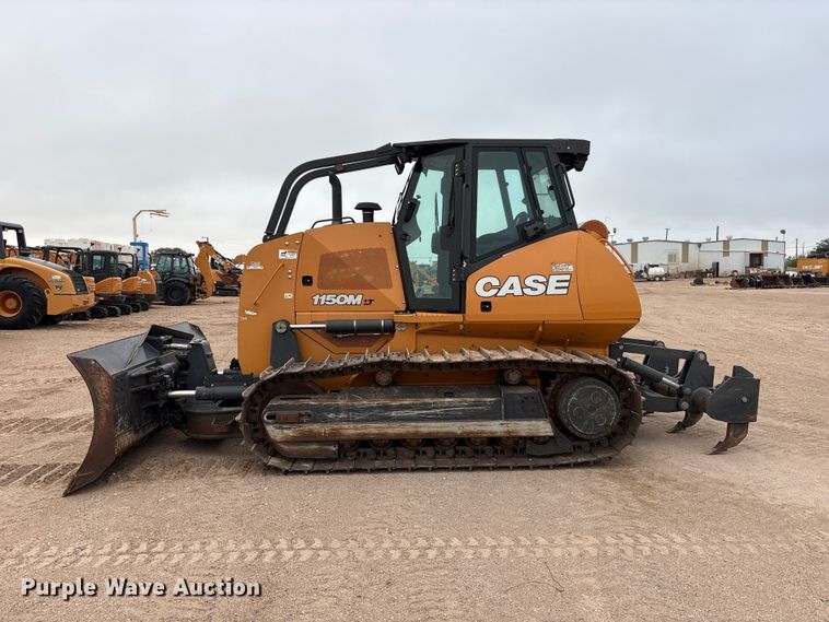 image for item FC2334 2018 Case 1150M LT dozer